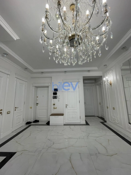 Satış 3 otaqlı Yeni Tikili bina evi  187m², Bakı