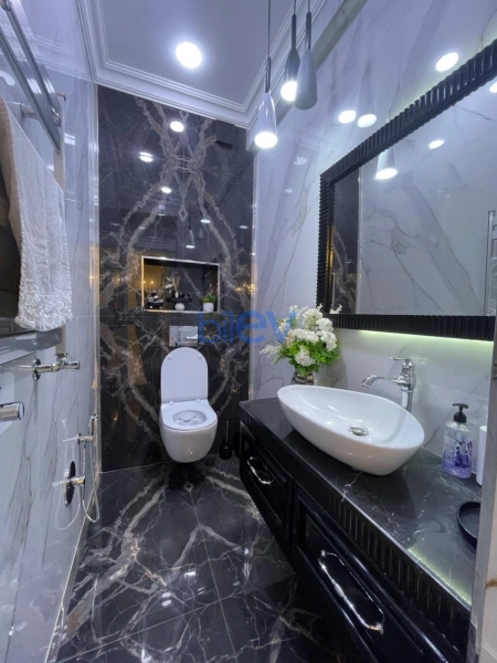 Satış 3 otaqlı Yeni Tikili bina evi  187m², Bakı