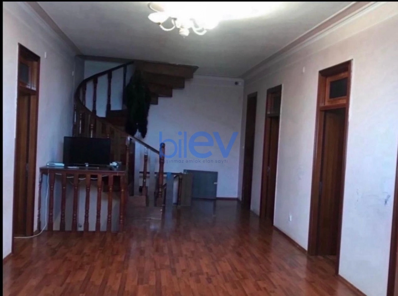 Aylıq Kirayə 12 otaqlı Həyət evi  910m², Bakı