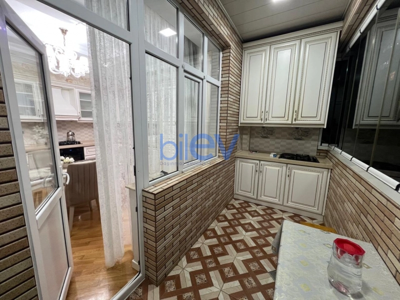 Satış 3 otaqlı Yeni Tikili bina evi  135m², Bakı