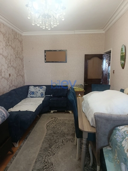 Satış 2 otaqlı Köhnə Tikili bina evi  60m², Bakı