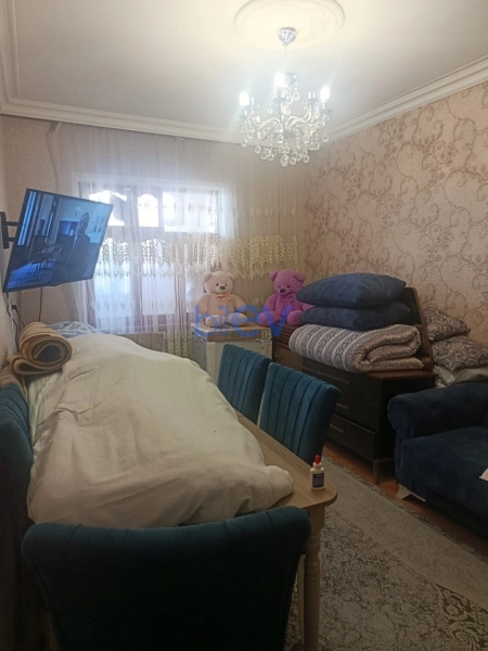 Satış 2 otaqlı Köhnə Tikili bina evi  60m², Bakı