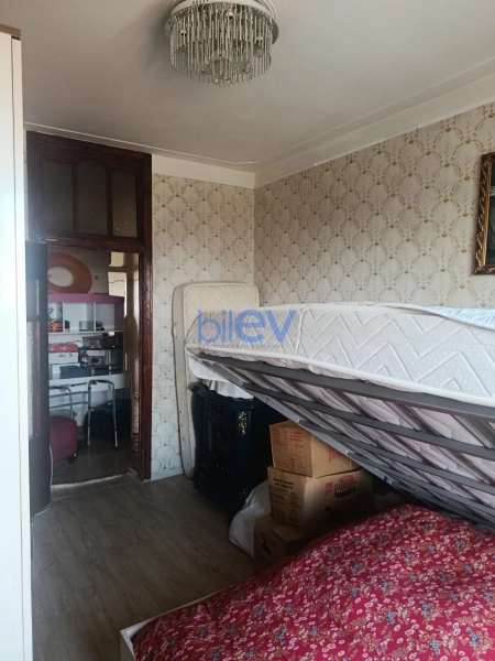 Satış 2 otaqlı Köhnə Tikili bina evi  60m², Bakı