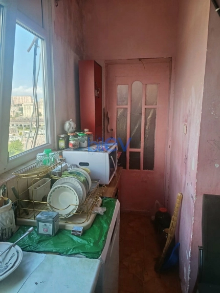 Satış 2 otaqlı Köhnə Tikili bina evi  60m², Bakı