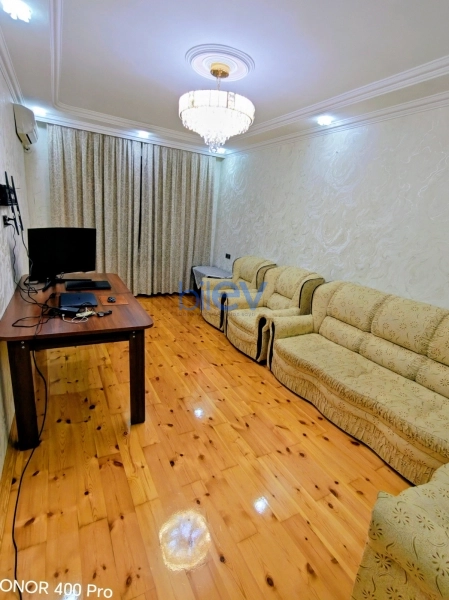 Satış 4 otaqlı Köhnə Tikili bina evi  100m², Bakı