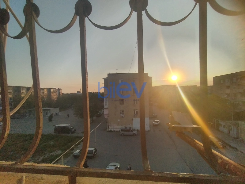 Satış 2 otaqlı Köhnə Tikili bina evi  48m², Bakı