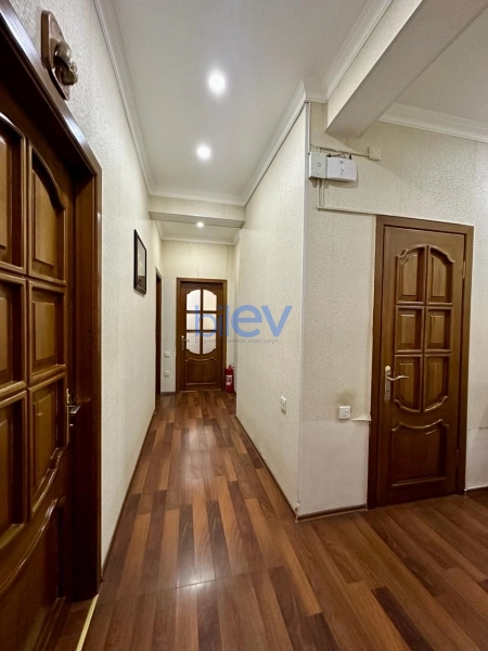 Satış 3 otaqlı Yeni Tikili bina evi  119m², Bakı