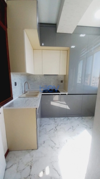 Satış 2 otaqlı Yeni Tikili bina evi  70m², Bakı