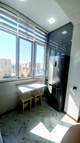 Satış 2 otaqlı Yeni Tikili bina evi  70m², Bakı