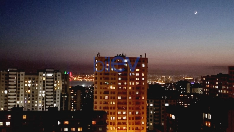 Satış 2 otaqlı Yeni Tikili bina evi  70m², Bakı