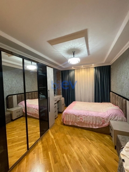 Satış 4 otaqlı Yeni Tikili bina evi  146m², Bakı