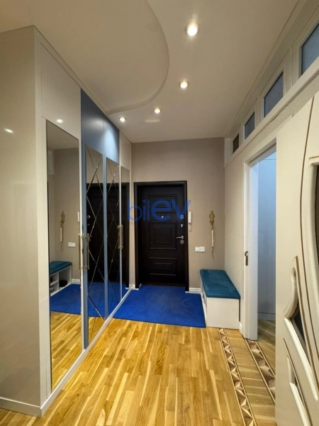 Satış 4 otaqlı Yeni Tikili bina evi  125m², Bakı