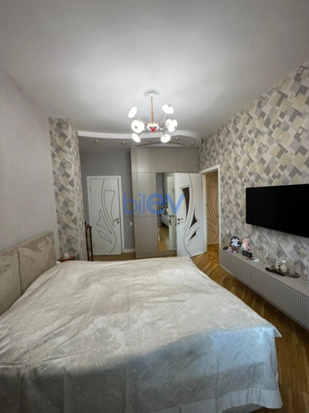 Satış 4 otaqlı Yeni Tikili bina evi  125m², Bakı