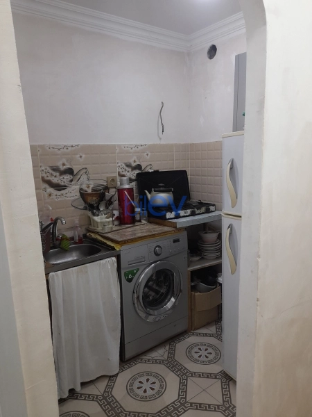 Aylıq Kirayə 2 otaqlı Köhnə Tikili bina evi  40m², Xırdalan