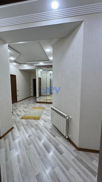 Satış 3 otaqlı Yeni Tikili bina evi  108m², Bakı