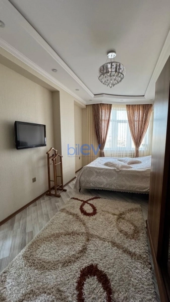 Satış 3 otaqlı Yeni Tikili bina evi  108m², Bakı