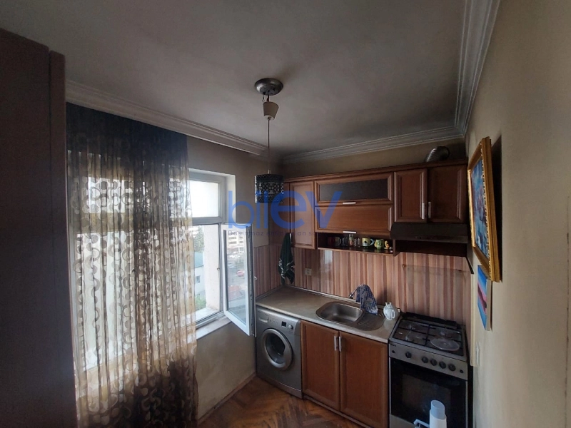 Aylıq Kirayə 1 otaqlı Köhnə Tikili bina evi  40m², Bakı