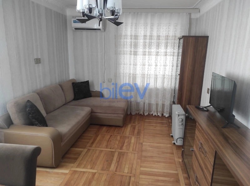 Aylıq Kirayə 1 otaqlı Köhnə Tikili bina evi  30m², Bakı