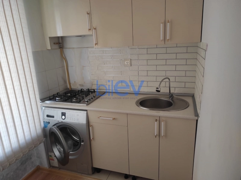 Aylıq Kirayə 1 otaqlı Köhnə Tikili bina evi  30m², Bakı