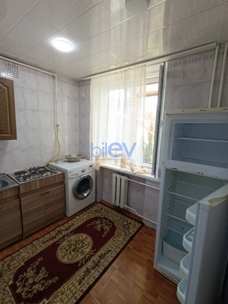 Aylıq Kirayə 2 otaqlı Köhnə Tikili bina evi  50m², Bakı