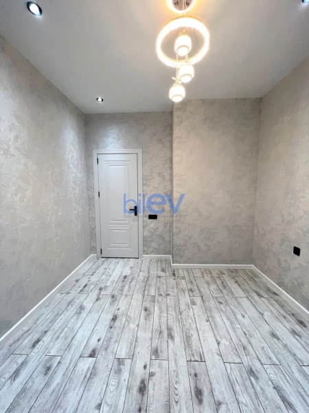 Satış 3 otaqlı Yeni Tikili bina evi  73m², Bakı