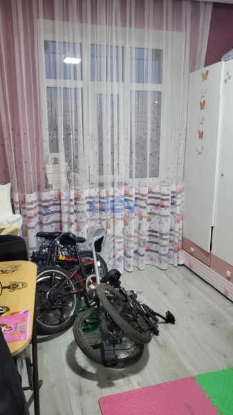 Satış 5 otaqlı Köhnə Tikili bina evi  120m², Bakı
