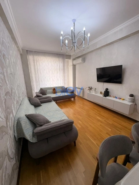 Satış 2 otaqlı Yeni Tikili bina evi  70m², Bakı