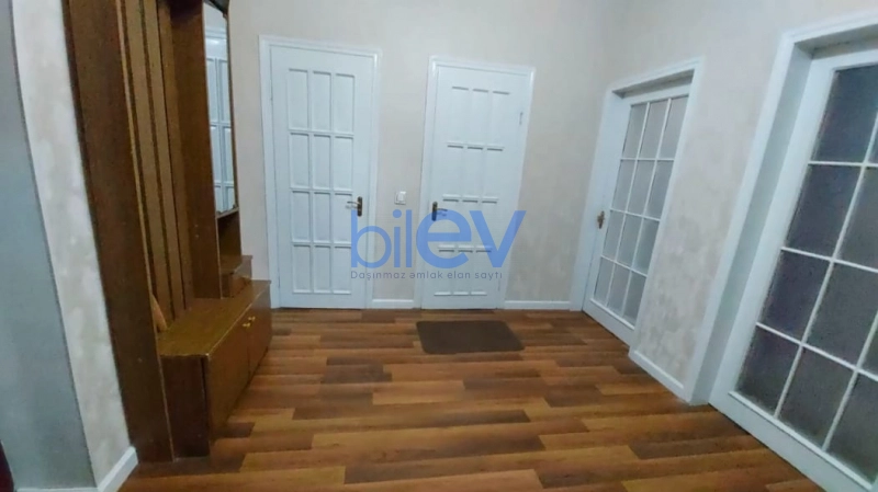 Satış 2 otaqlı Yeni Tikili bina evi  70m², Bakı