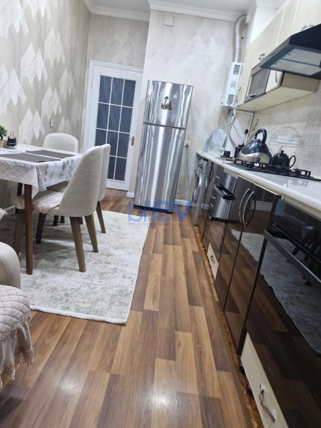 Satış 2 otaqlı Yeni Tikili bina evi  70m², Bakı