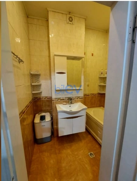 Satış 2 otaqlı Yeni Tikili bina evi  70m², Bakı