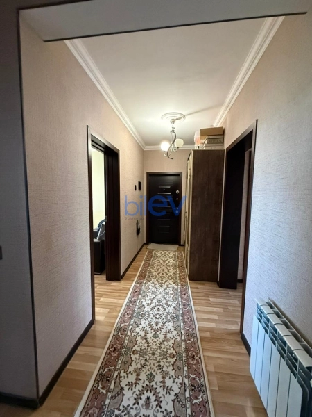 Satış 3 otaqlı Köhnə Tikili bina evi  85m², Bakı