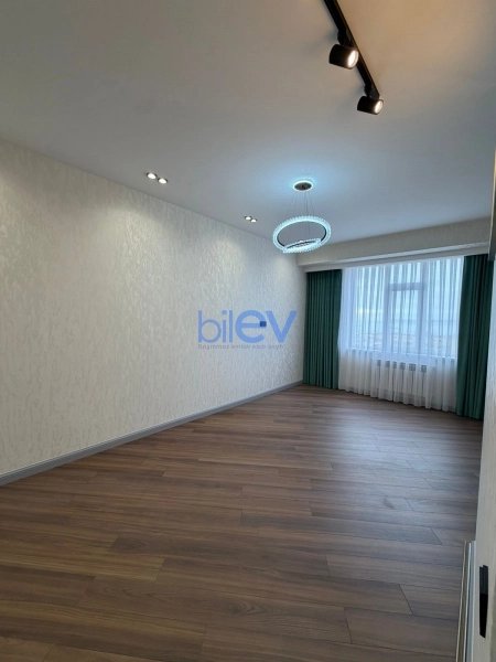 Satış 3 otaqlı Yeni Tikili bina evi  80m², Bakı