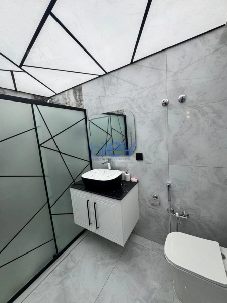 Satış 3 otaqlı Yeni Tikili bina evi  90m², Bakı