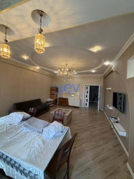 Satış 3 otaqlı Yeni Tikili bina evi  130m², Bakı