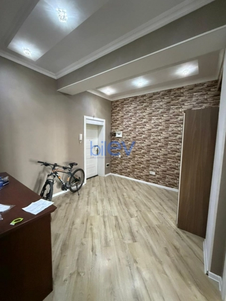 Satış 3 otaqlı Yeni Tikili bina evi  130m², Bakı