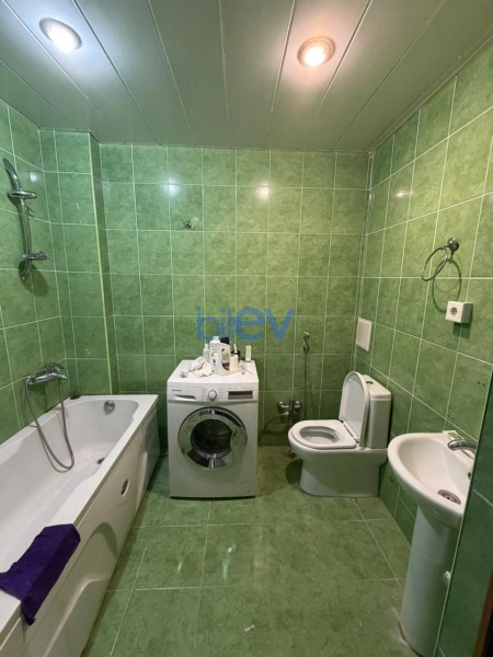 Satış 3 otaqlı Yeni Tikili bina evi  130m², Bakı