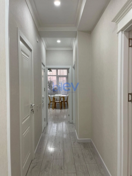 Satış 3 otaqlı Yeni Tikili bina evi  110m², Bakı