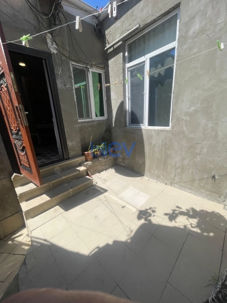 Satış 1 otaqlı Həyət evi  120m², Bakı
