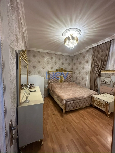 Satış 3 otaqlı Köhnə Tikili bina evi  51m², Bakı