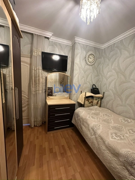 Satış 3 otaqlı Köhnə Tikili bina evi  51m², Bakı