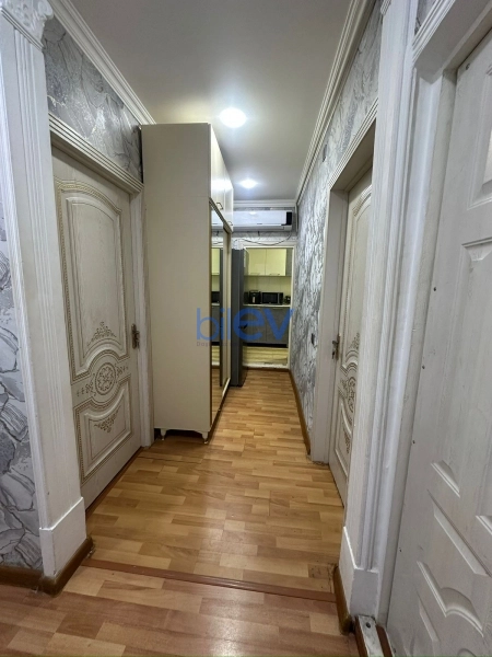 Satış 3 otaqlı Köhnə Tikili bina evi  51m², Bakı