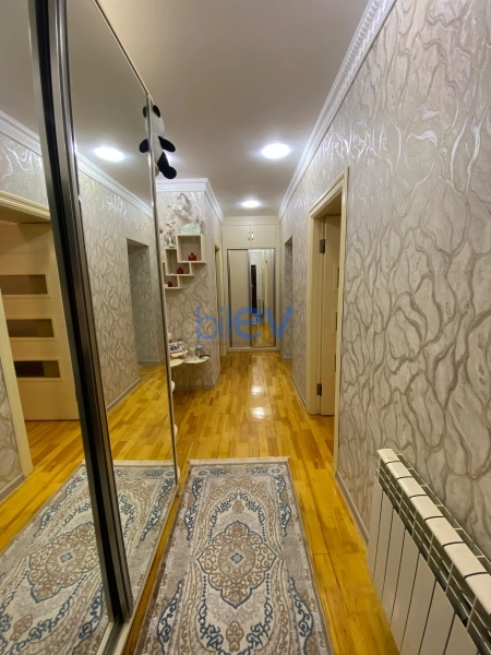 Satış 3 otaqlı Köhnə Tikili bina evi  80m², Bakı