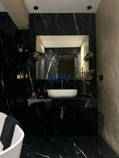 Satış 1 otaqlı Yeni Tikili bina evi  53m², Bakı