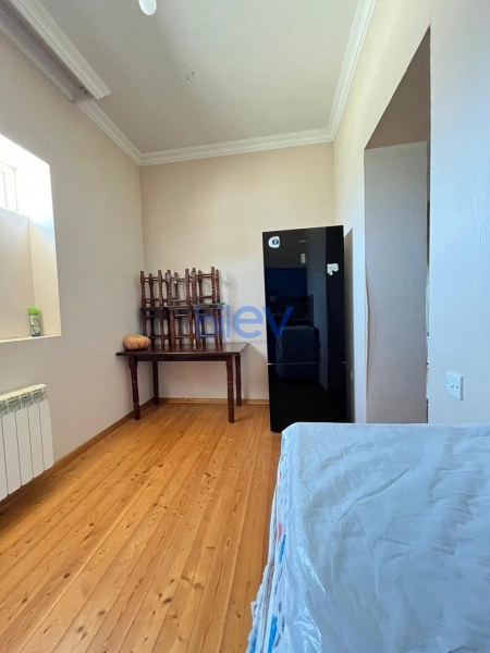 Aylıq Kirayə 3 otaqlı Həyət evi  100m², Bakı