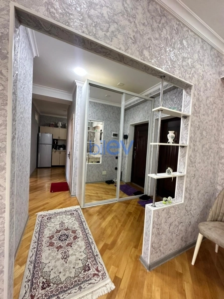 Satış 3 otaqlı Yeni Tikili bina evi  80m², Bakı