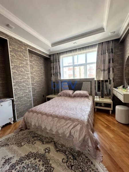 Satış 3 otaqlı Yeni Tikili bina evi  80m², Bakı