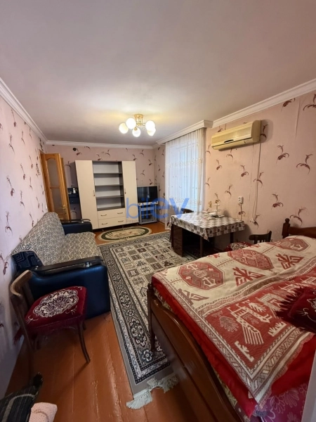 Aylıq Kirayə 1 otaqlı Köhnə Tikili bina evi  35m², Bakı
