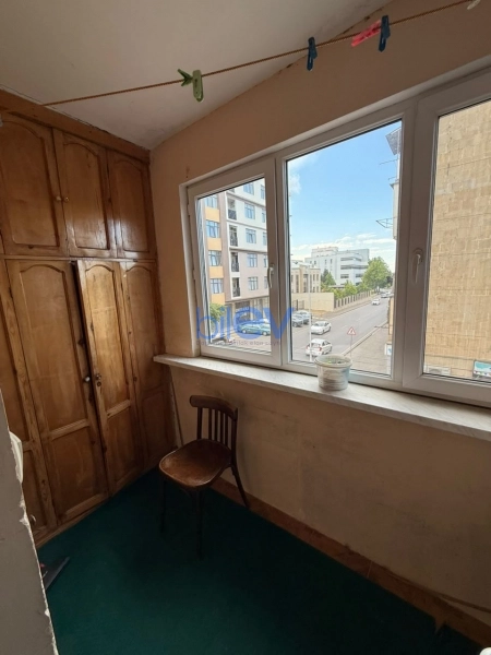 Aylıq Kirayə 1 otaqlı Köhnə Tikili bina evi  35m², Bakı