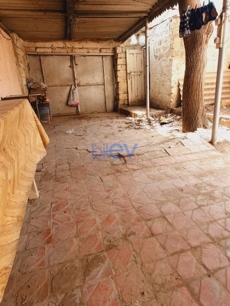 Satış 3 otaqlı Köhnə Tikili bina evi  75m², Bakı