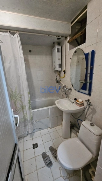 Satış 1 otaqlı Köhnə Tikili bina evi  29m², Bakı